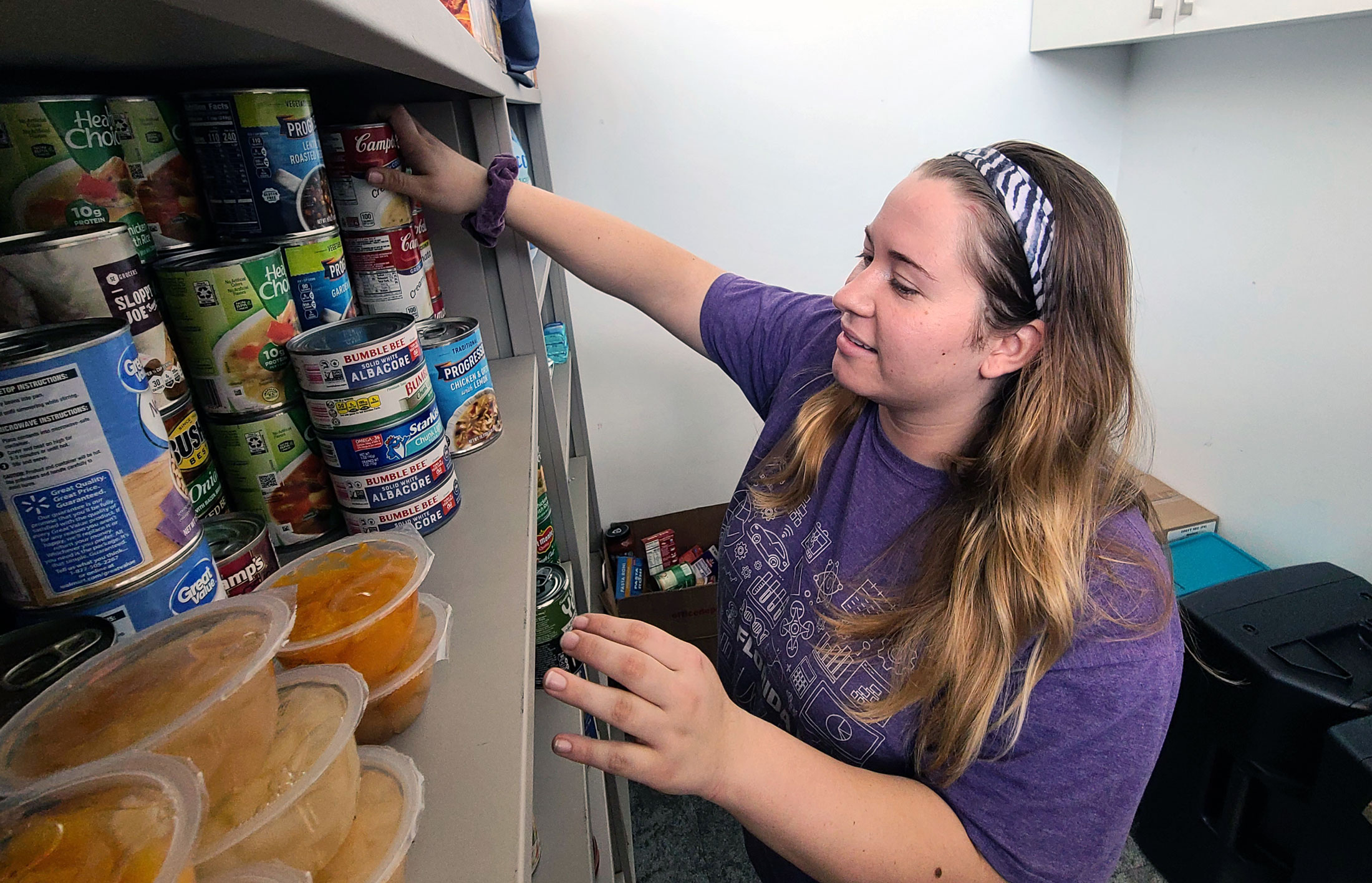 Samantha Ashby, organizes the student food pantry 