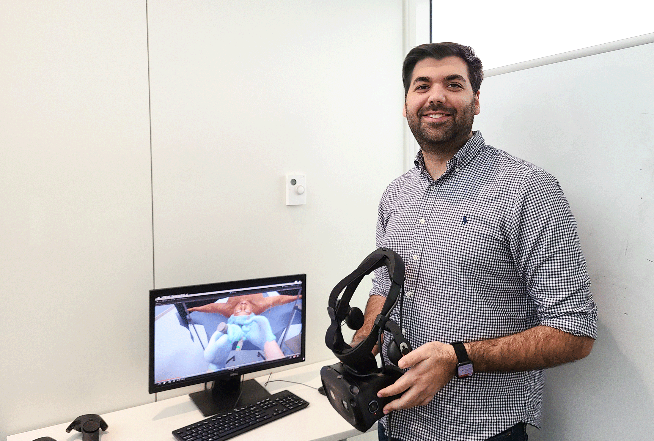 Innovative research creates virtual reality tool to help doctors in training