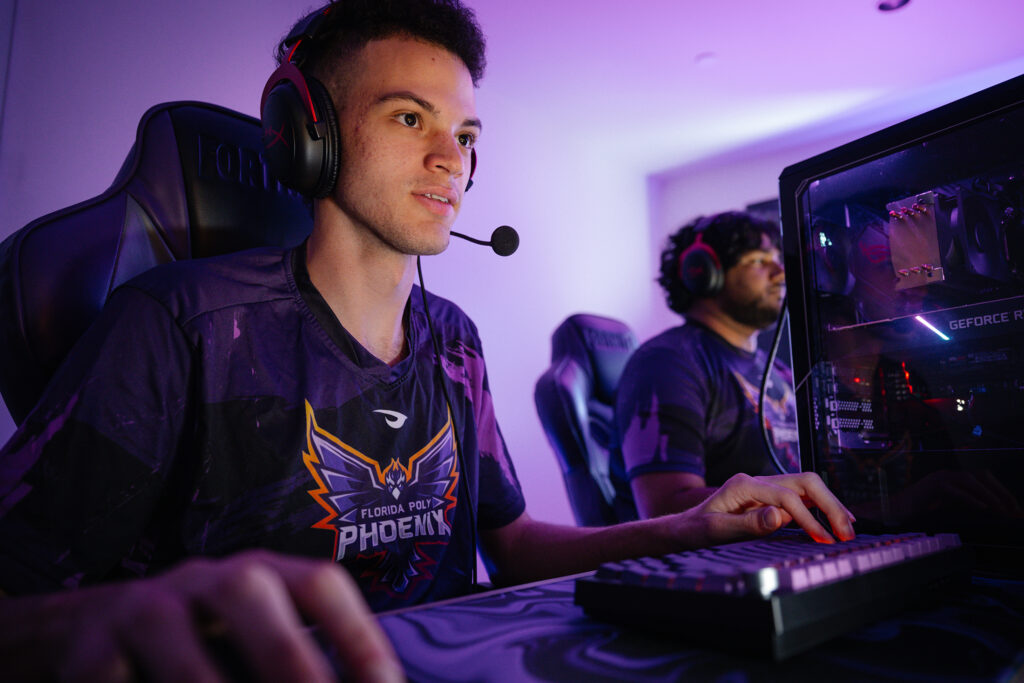 Cameron Williams plays Florida Poly esports.